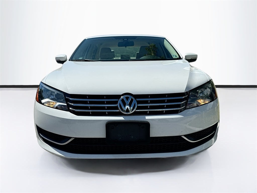 Used 2015 Volkswagen Passat SE with VIN 1VWBV7A30FC066399 for sale in West Palm Beach, FL