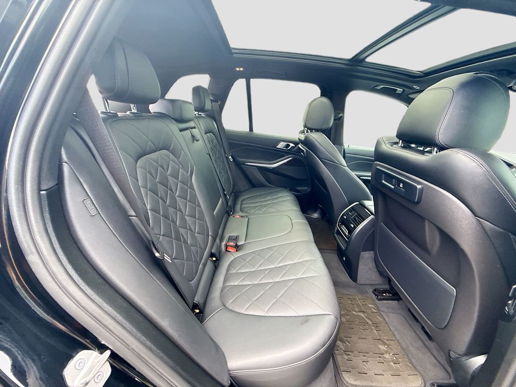 2023 BMW X5 45e - Photo 28