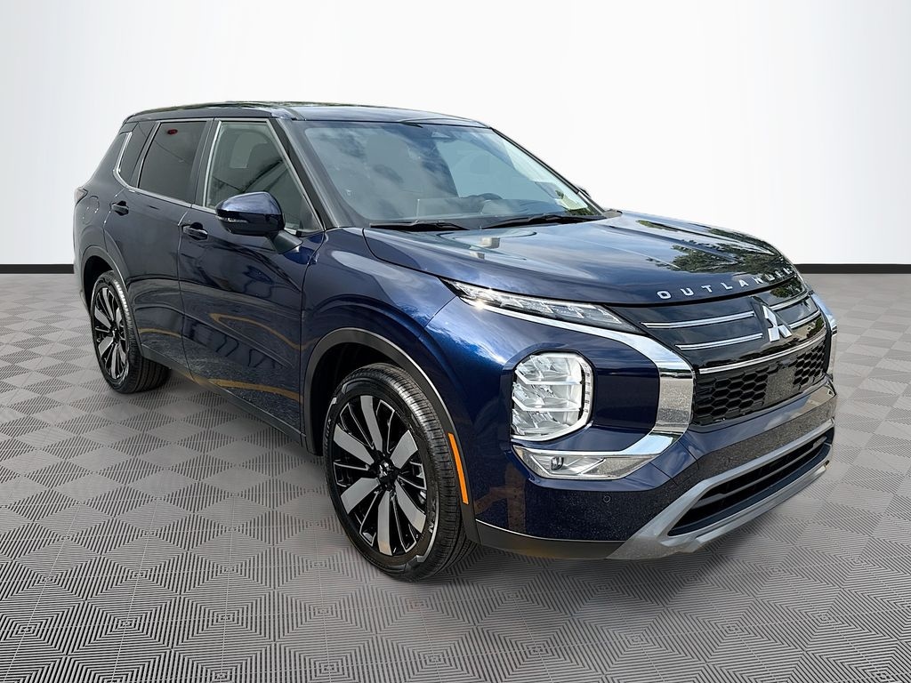 New 2026 Mitsubishi Outlander SE SUV