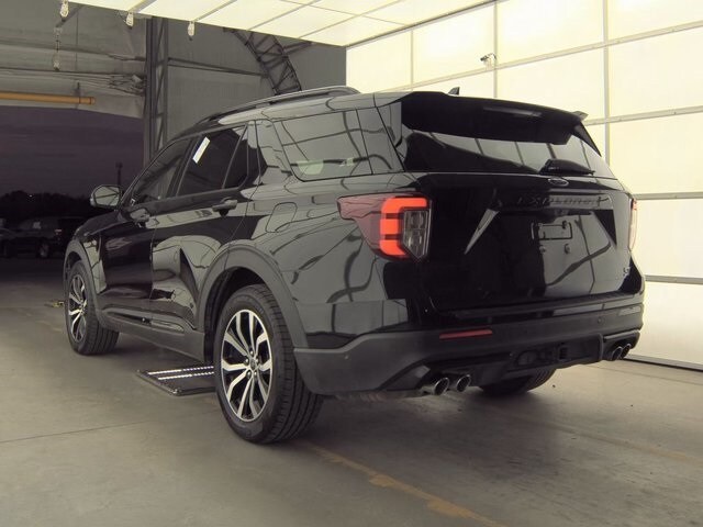 2020 Ford Explorer ST photo 4
