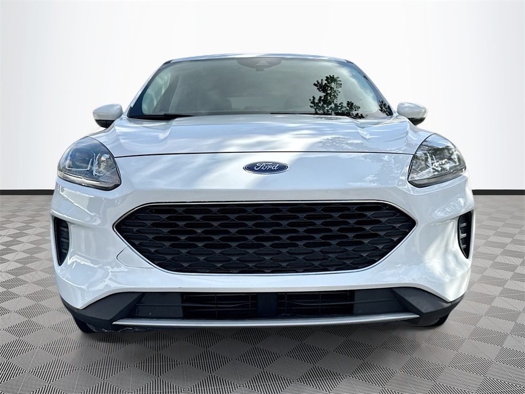 Used 2021 Ford Escape SE with VIN 1FMCU9G63MUB01348 for sale in West Palm Beach, FL