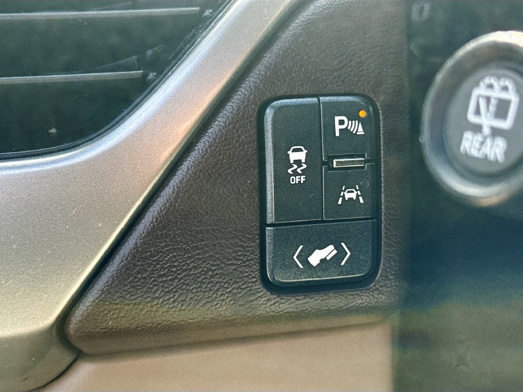 2020 Chevrolet Suburban Premier - Photo 11