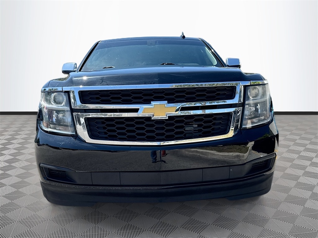 Used 2019 Chevrolet Suburban LS with VIN 1GNSCGKC7KR245528 for sale in West Palm Beach, FL