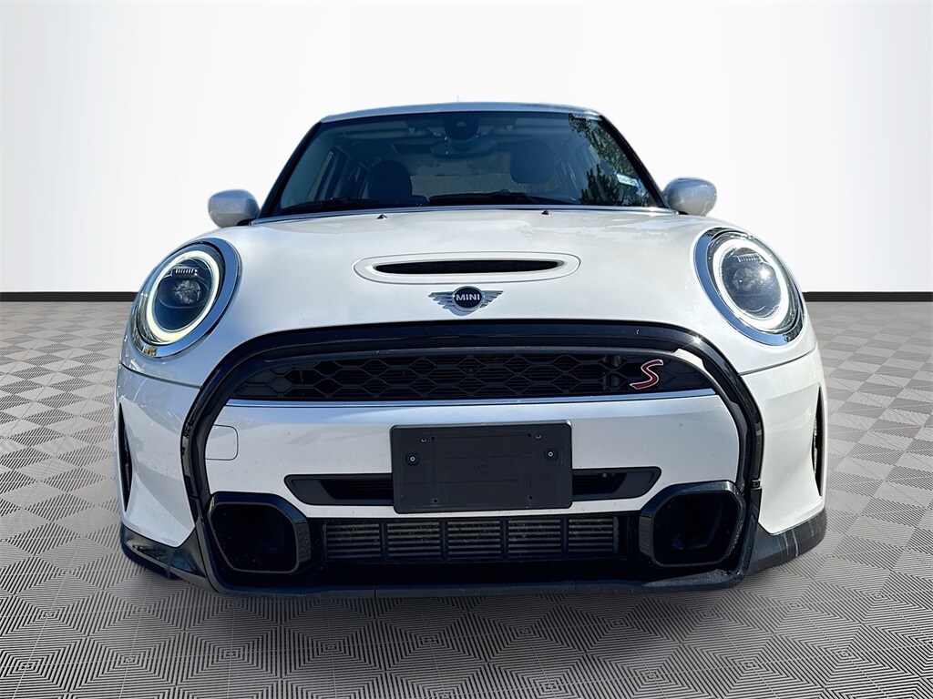 2024 Mini Cooper S photo 2