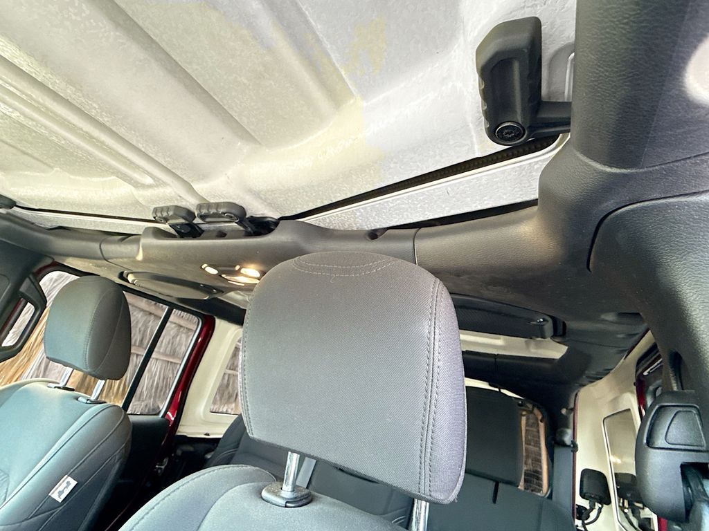 2021 Jeep Wrangler Unlimited 80TH - Photo 20