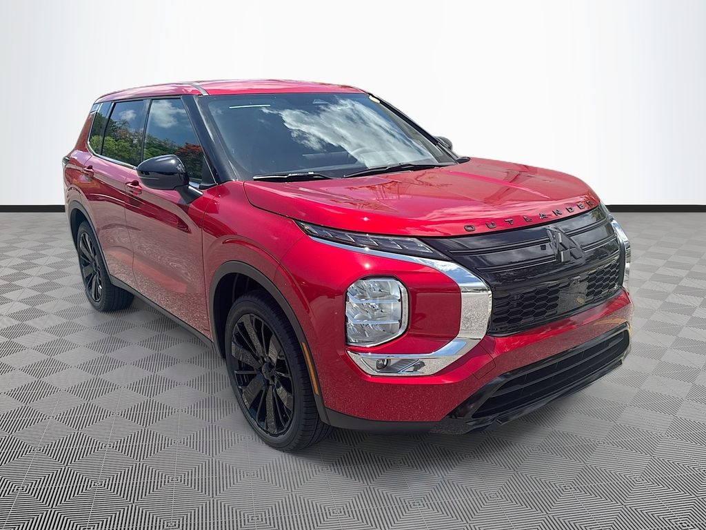 New 2026 Mitsubishi Outlander LE SUV