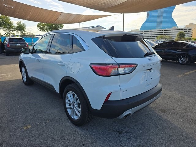 2021 Ford Escape Hybrid SE photo 4