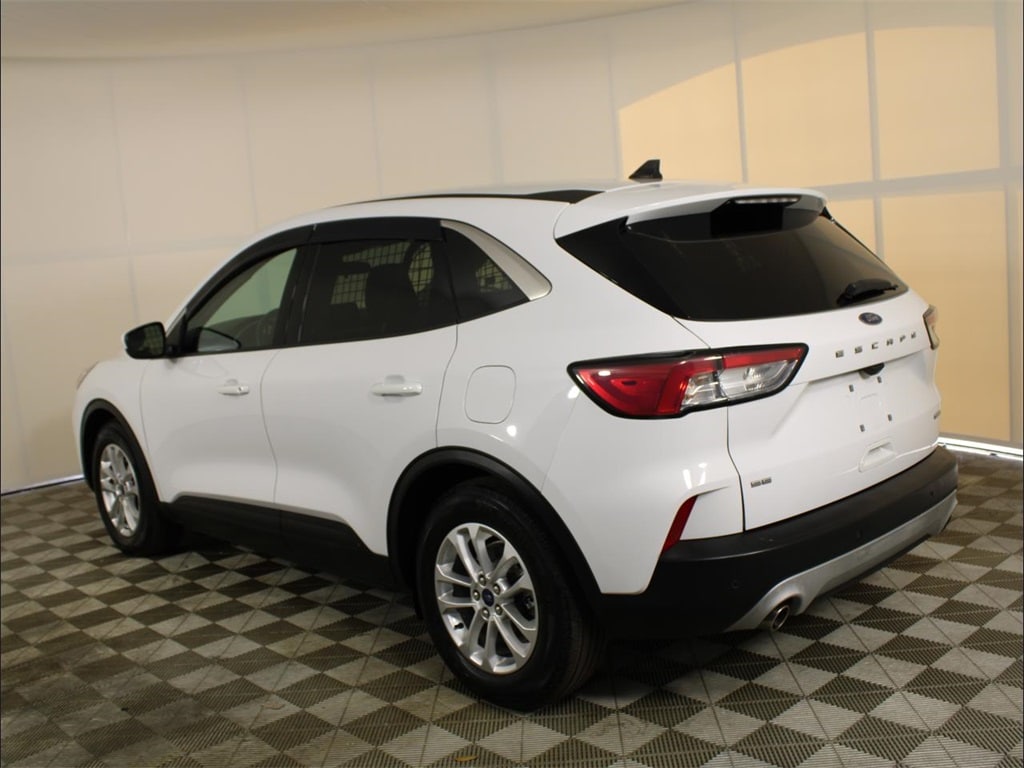 Used 2020 Ford Escape SE SUV