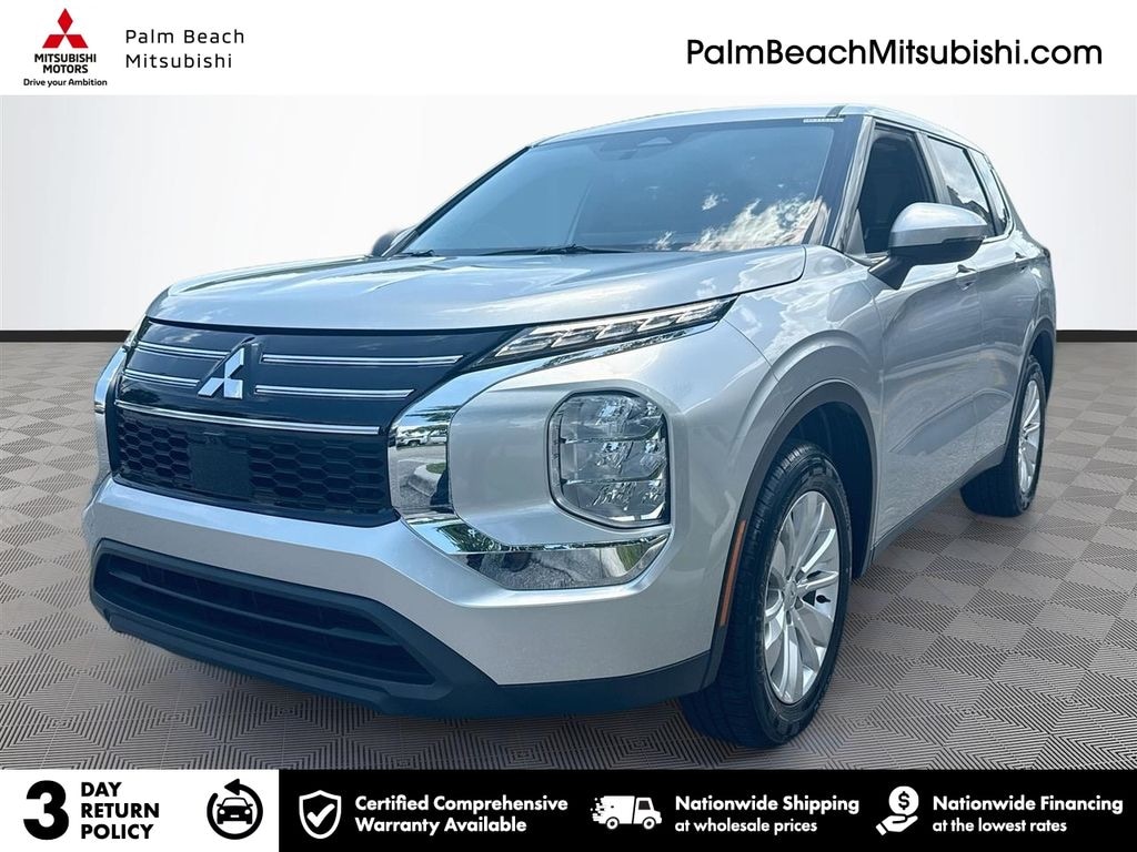 Used 2025 Mitsubishi Outlander ES SUV