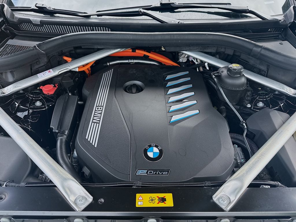 2023 BMW X5 45e - Photo 31