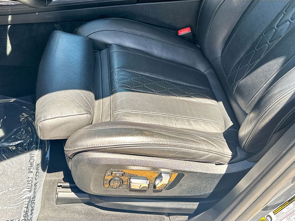 2023 BMW X7 40i - Photo 21