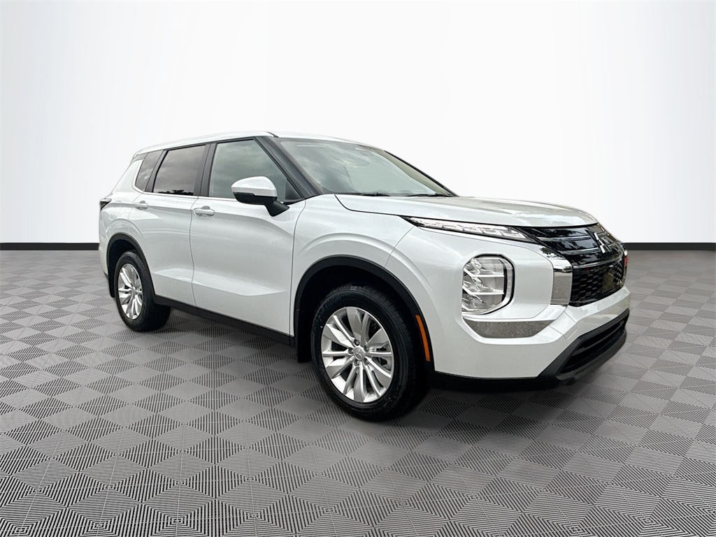 New 2025 Mitsubishi Outlander ES SUV