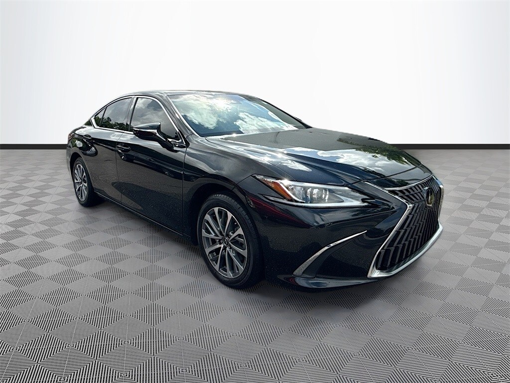 2023 Lexus ES 350 photo 3