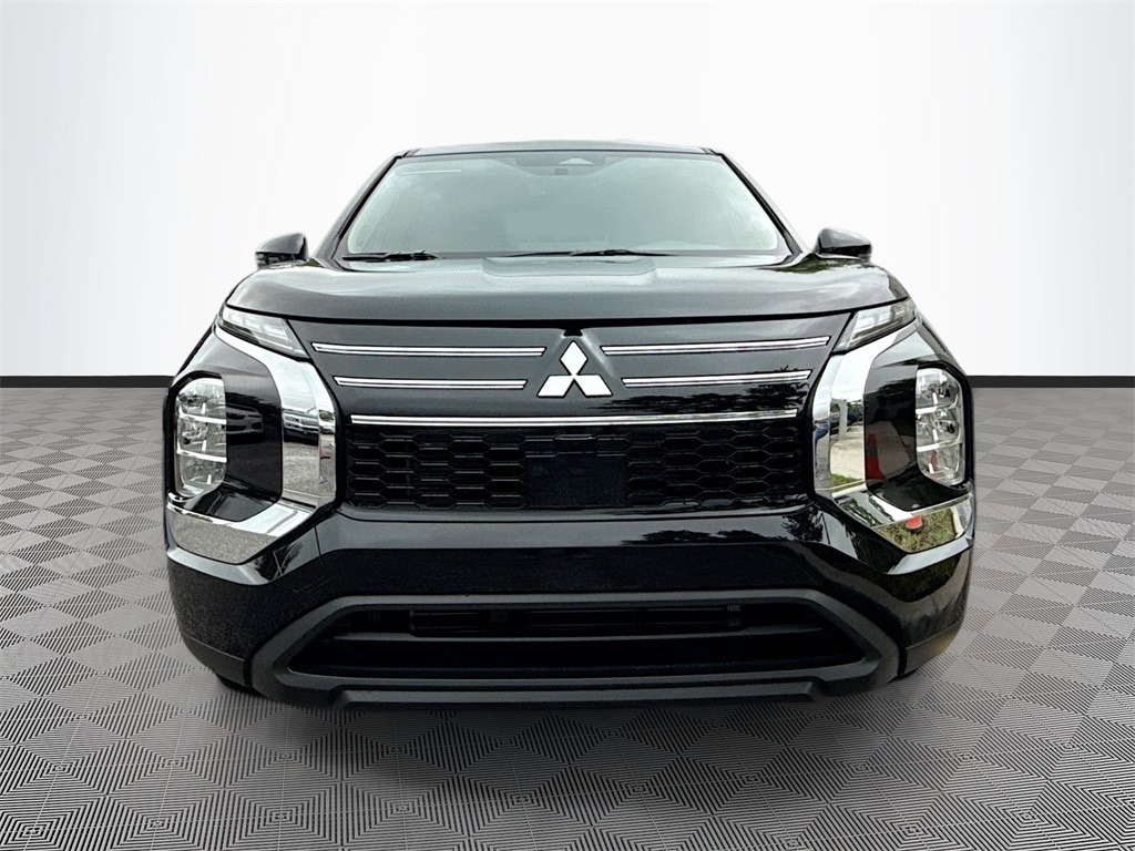 New 2025 Mitsubishi Outlander ES SUV