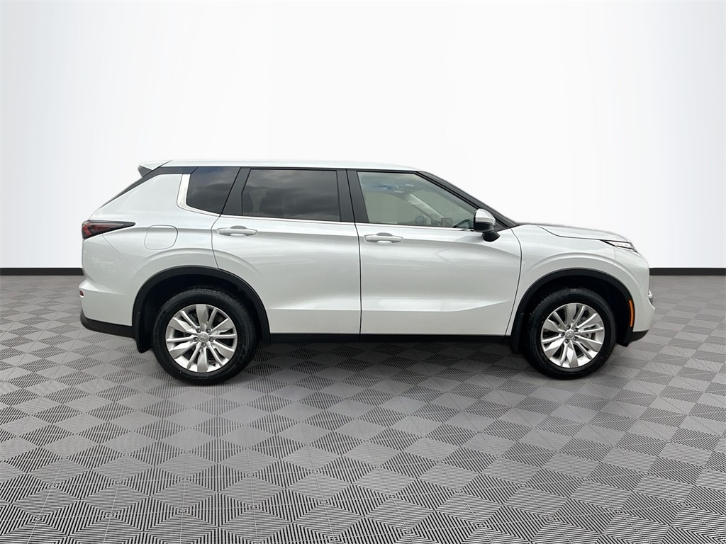 New 2025 Mitsubishi Outlander ES SUV