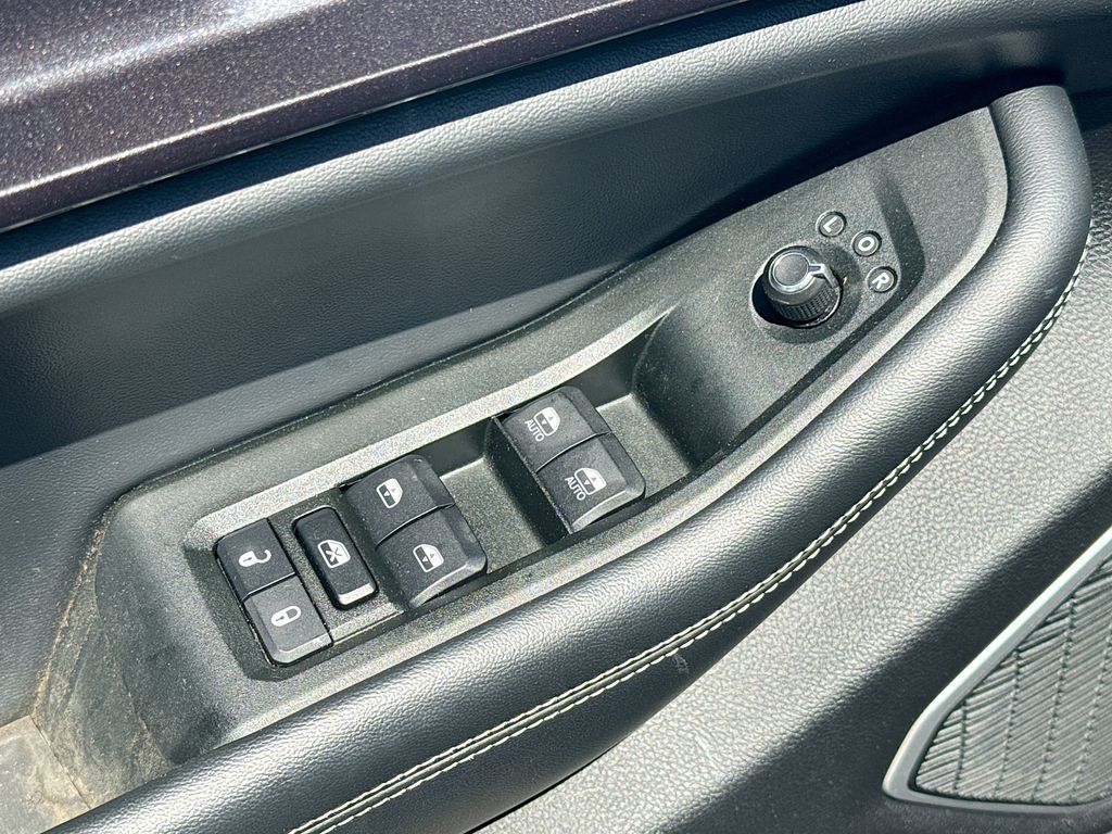 2021 Jeep Grand Cherokee L Laredo - Photo 18