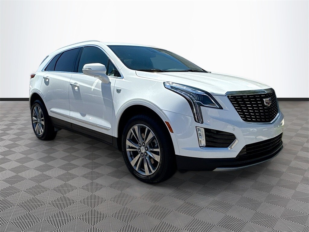 2024 Cadillac XT5 Premium Luxury photo 2