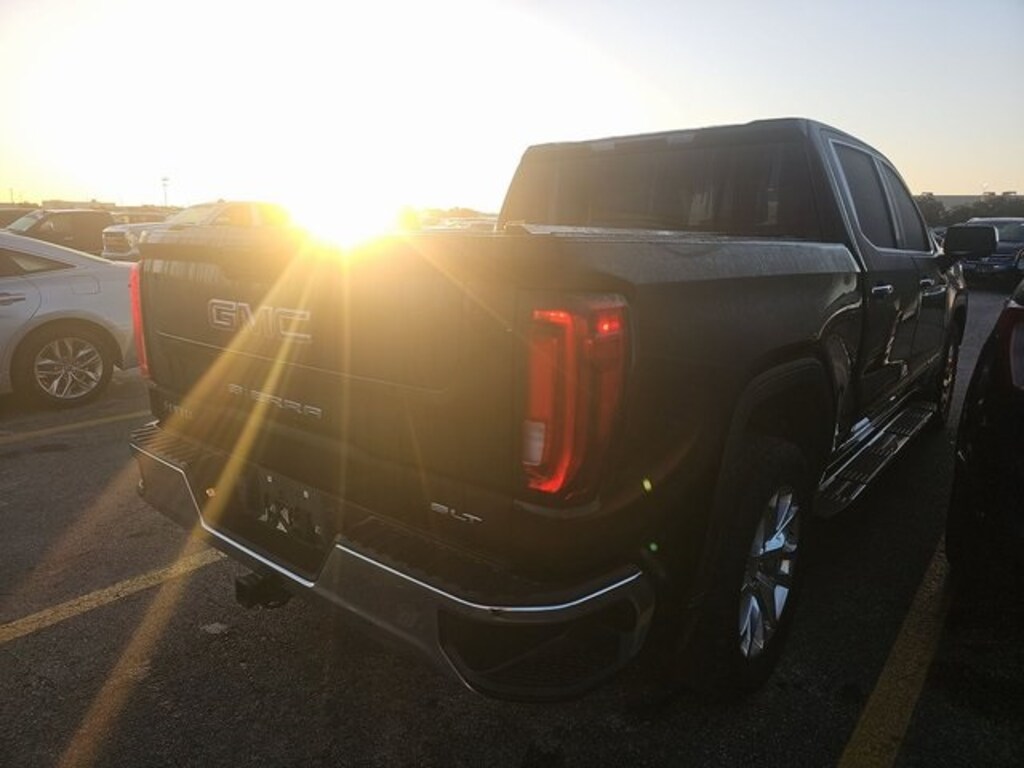 Used 2021 GMC Sierra 1500 SLT Truck