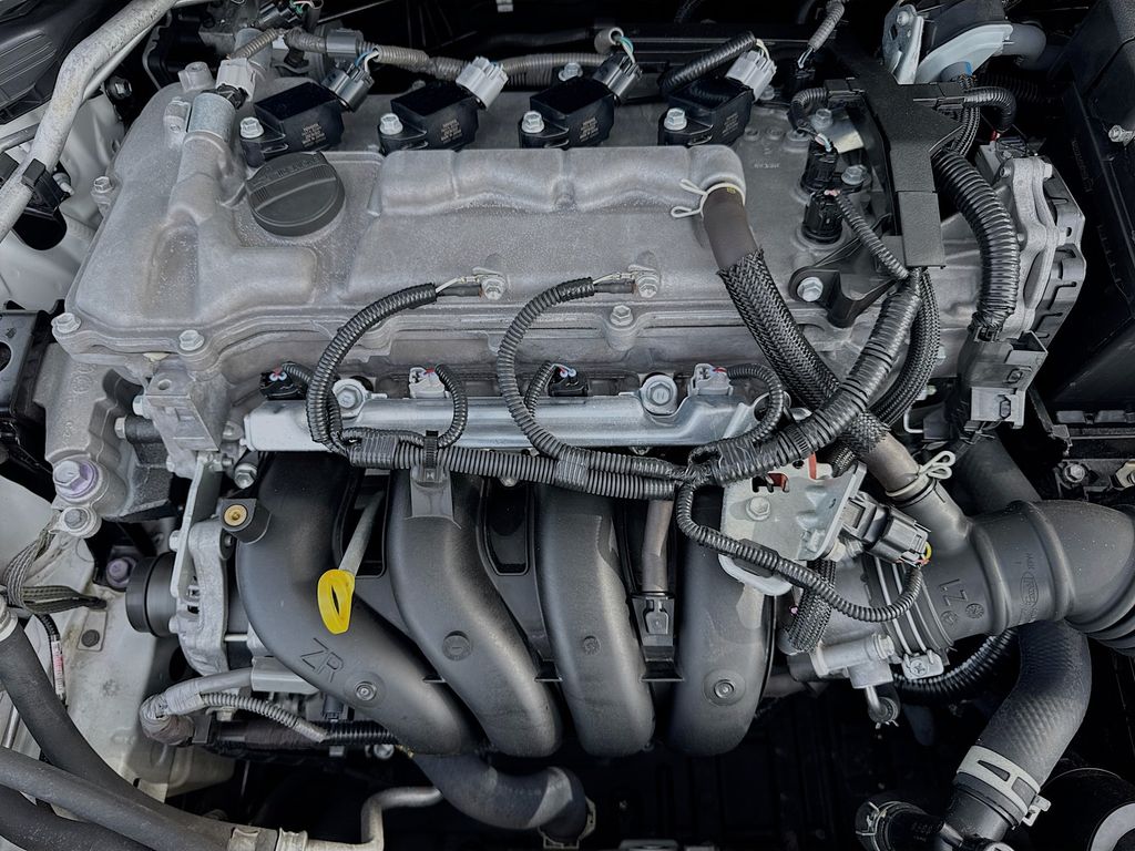 2021 Toyota Corolla LE - Photo 30