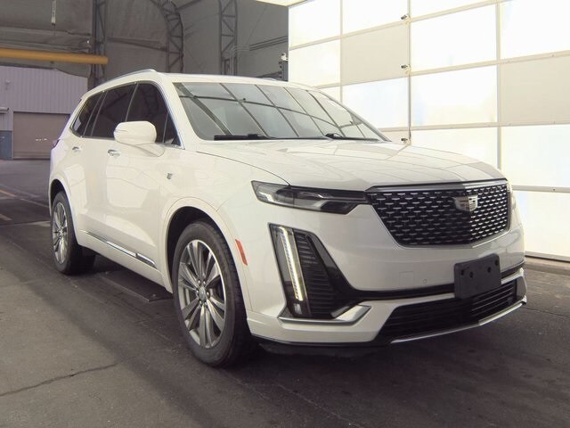 2021 Cadillac XT6 Premium Luxury photo 3
