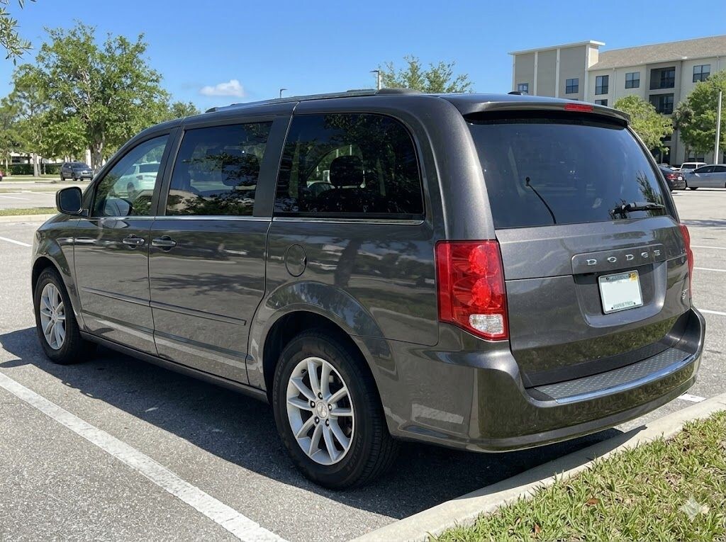 Used 2020 Dodge Grand Caravan SXT Minivan/Van