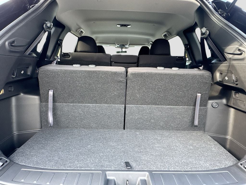 2025 Mitsubishi Outlander ES - Photo 27