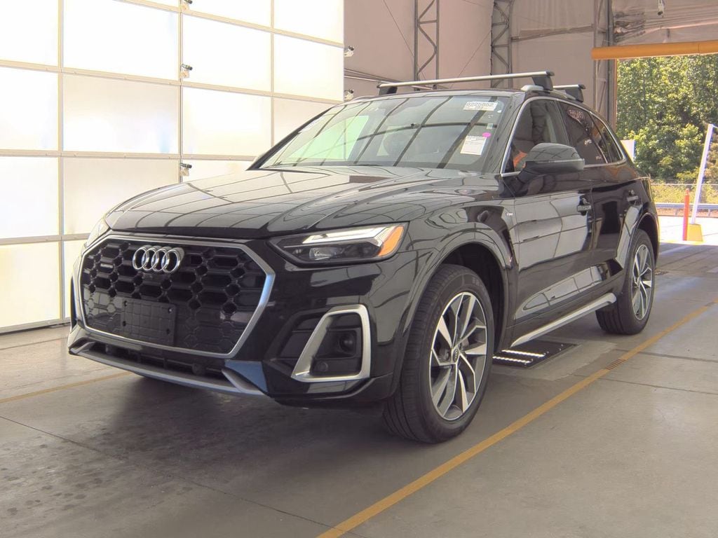2024 Audi Q5 45 Premium Plus's photo