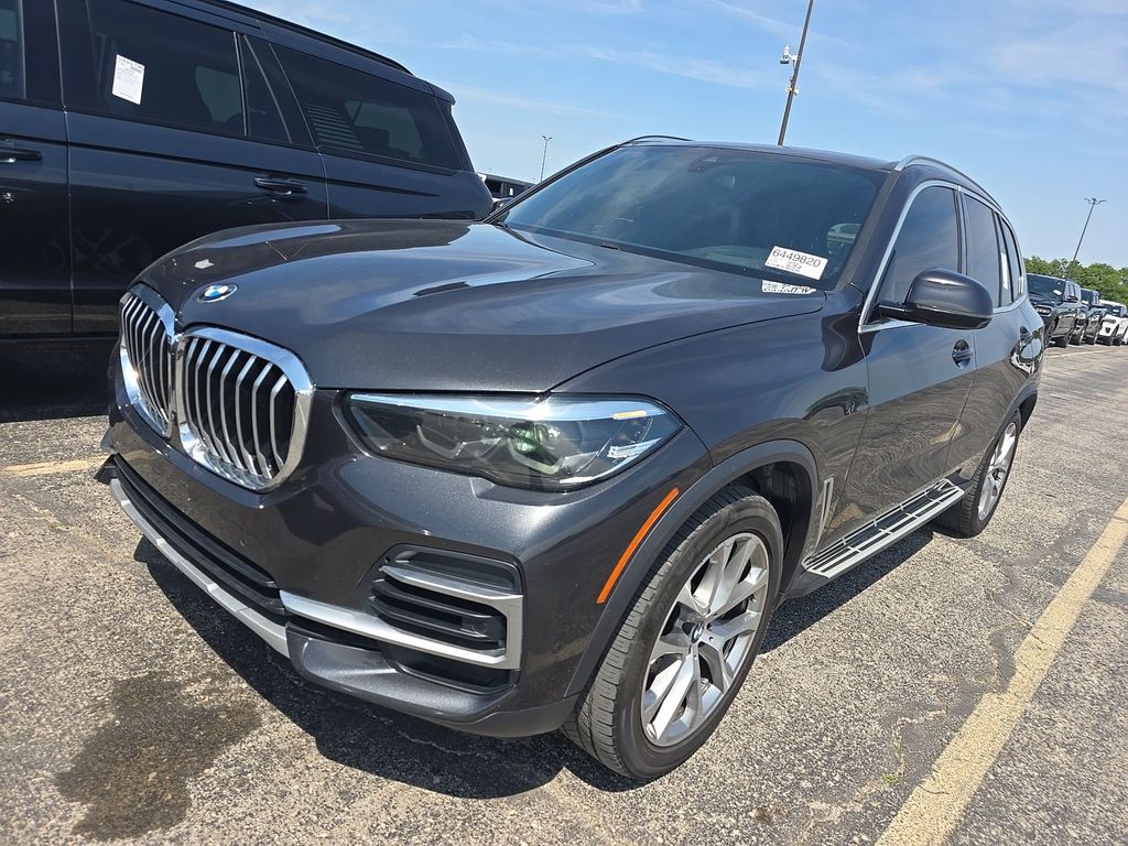 2022 BMW X5's photo