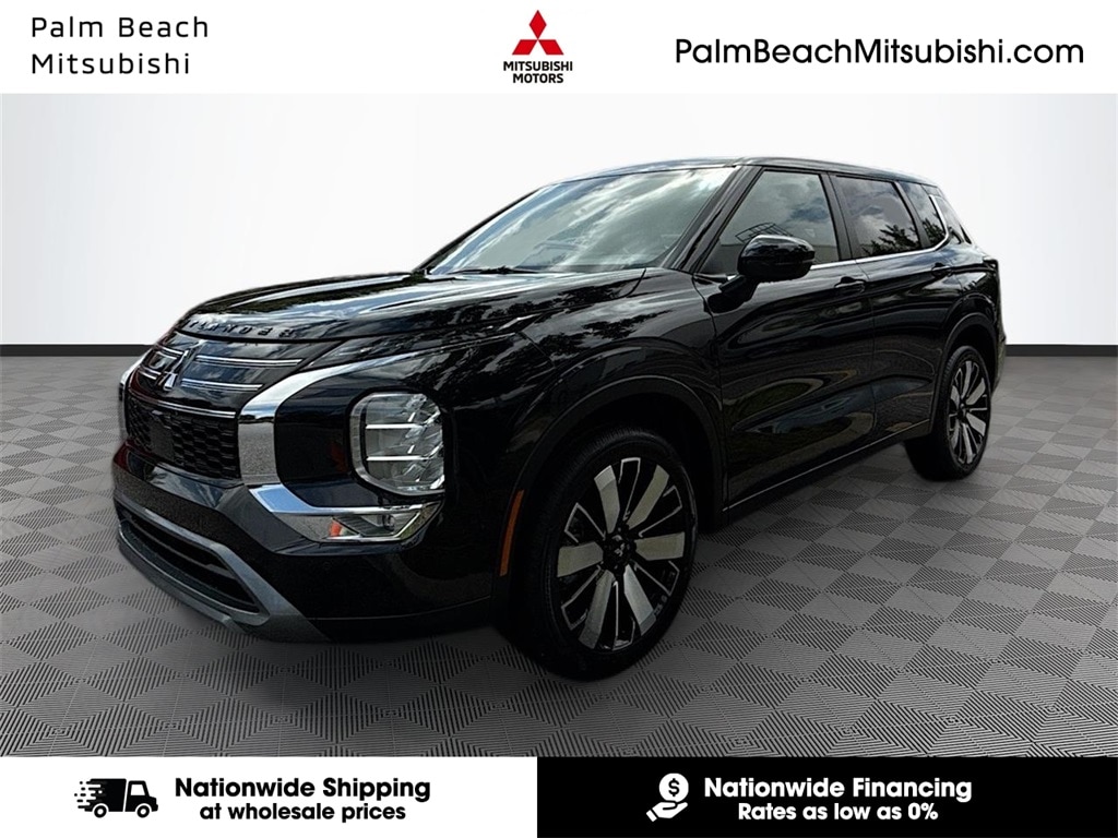 2025 Mitsubishi Outlander SE's photo