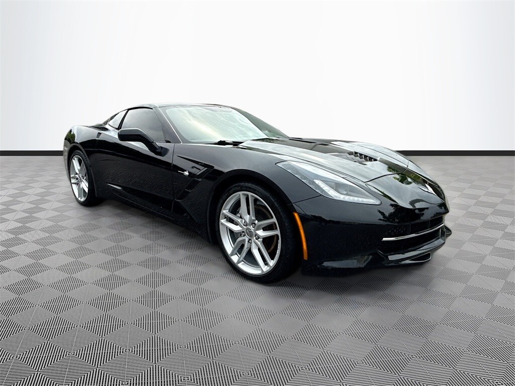 2019 Chevrolet Corvette Stingray 1LT photo 3
