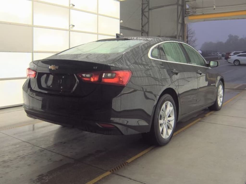 Used 2025 Chevrolet Malibu LT Sedan