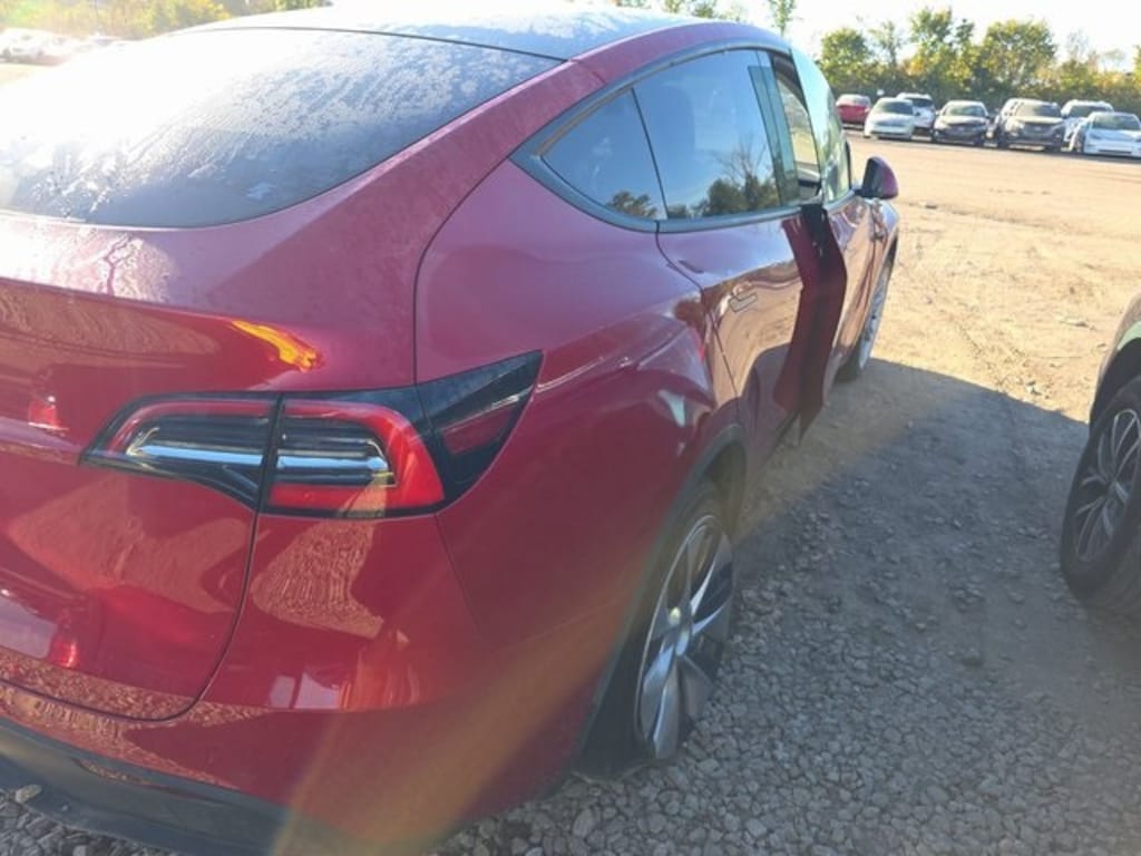 Used 2021 Tesla Model Y Standard Range SUV
