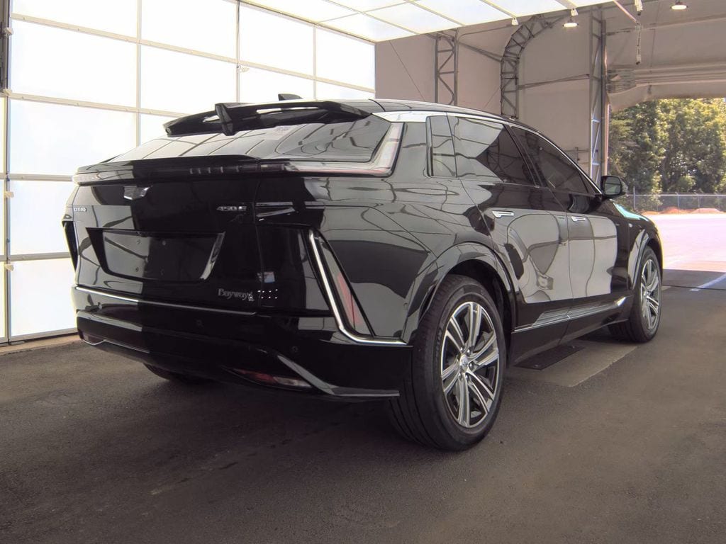 Used 2024 Cadillac Lyriq Luxury SUV