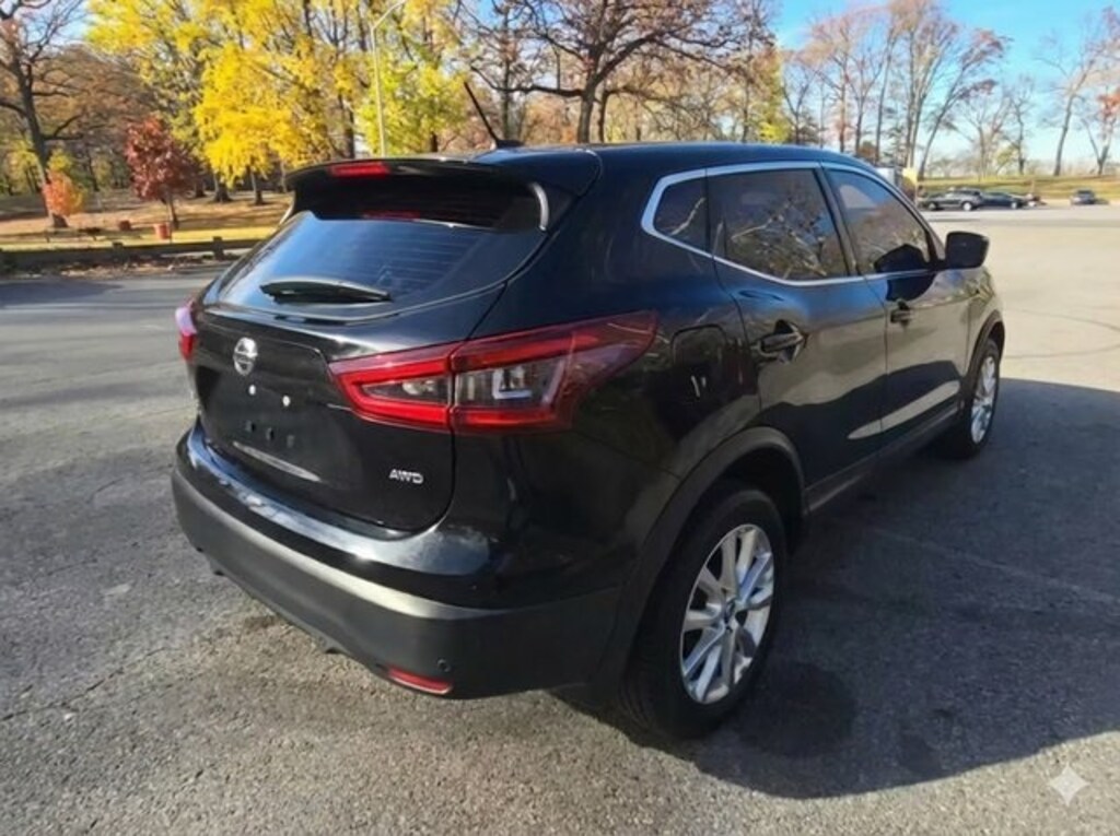 Used 2021 Nissan Rogue Sport S SUV