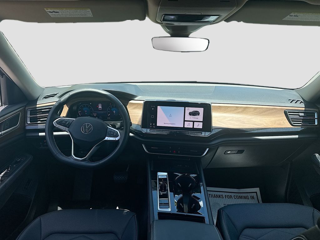 2025 Volkswagen Atlas SE w/Tech - Photo 25
