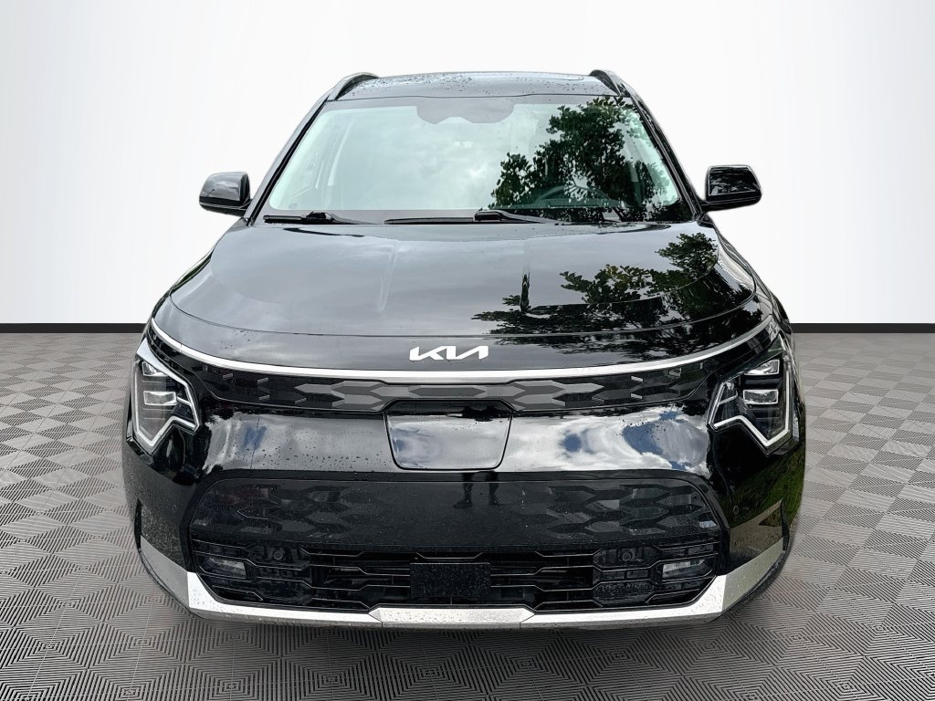 Used 2023 Kia Niro Wave with VIN KNDCT3L17P5013528 for sale in West Palm Beach, FL