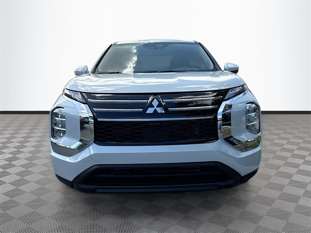 New 2025 Mitsubishi Outlander ES SUV
