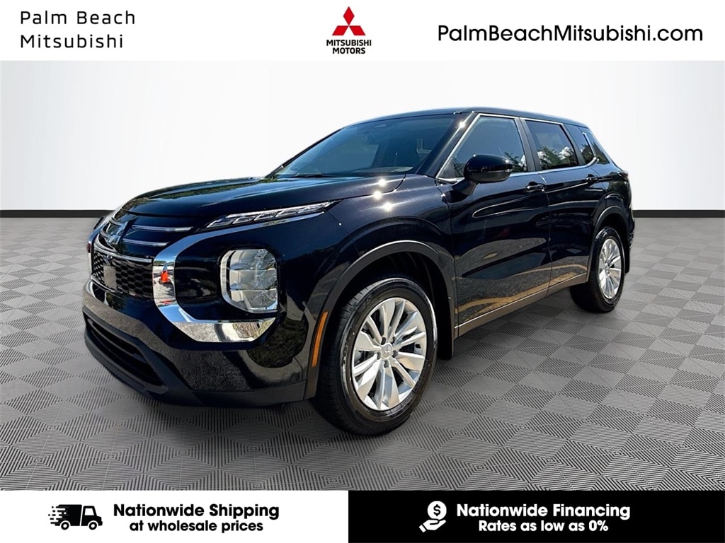 2025 Mitsubishi Outlander ES's photo