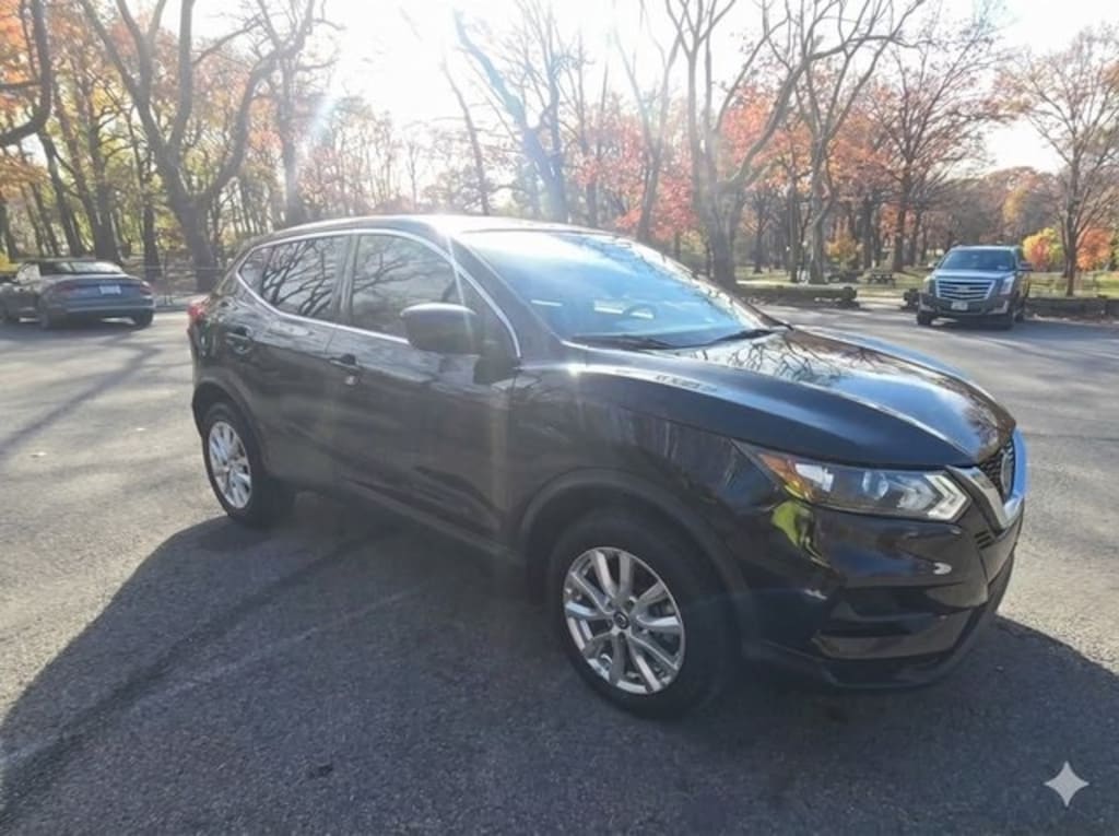 Used 2021 Nissan Rogue Sport S SUV