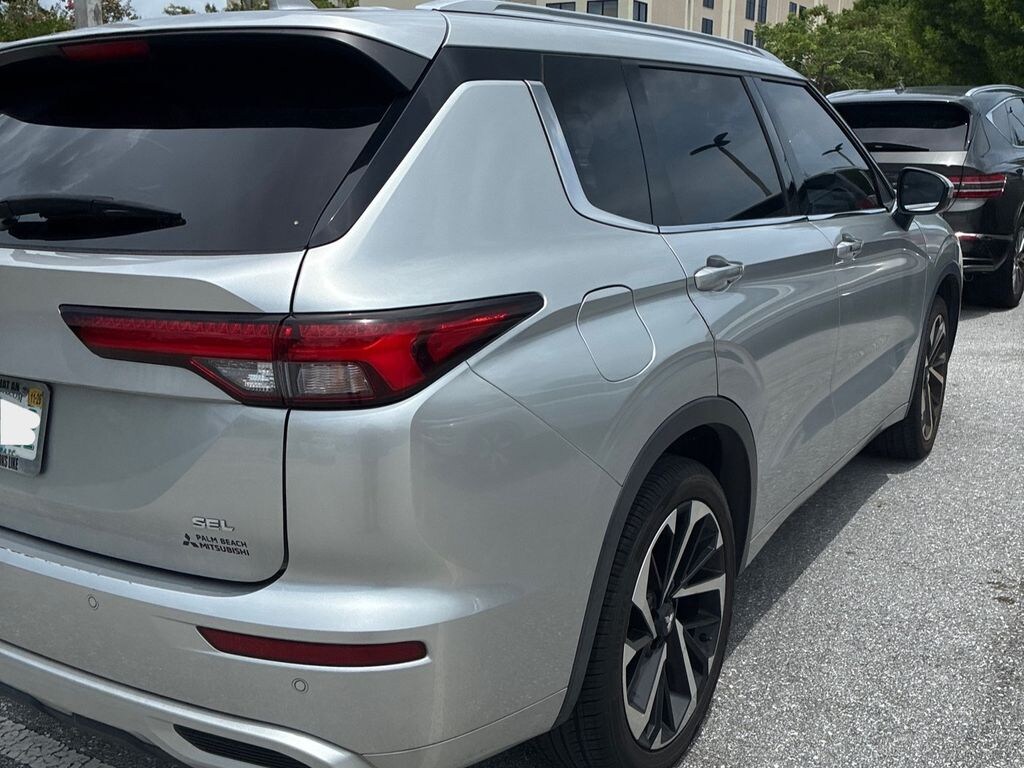 Used 2023 Mitsubishi Outlander SEL SUV