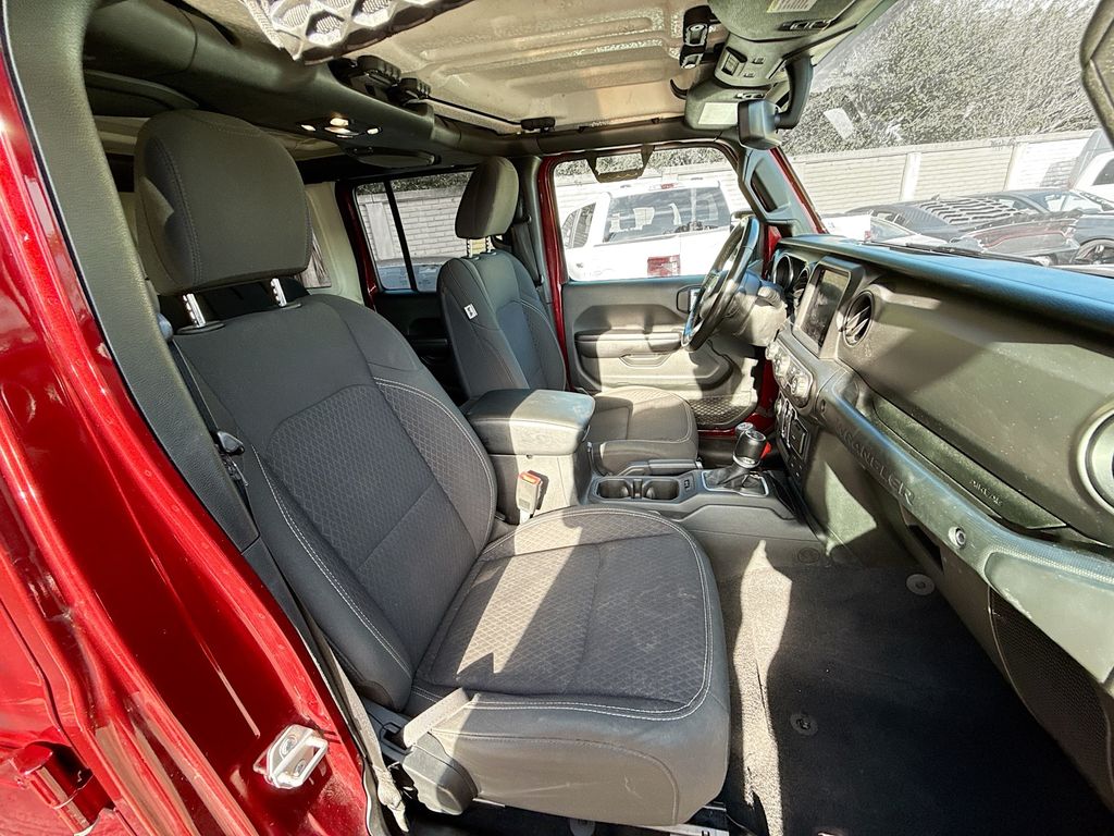 2021 Jeep Wrangler Unlimited 80TH - Photo 32