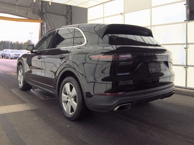 2019 Porsche Cayenne Base photo 4