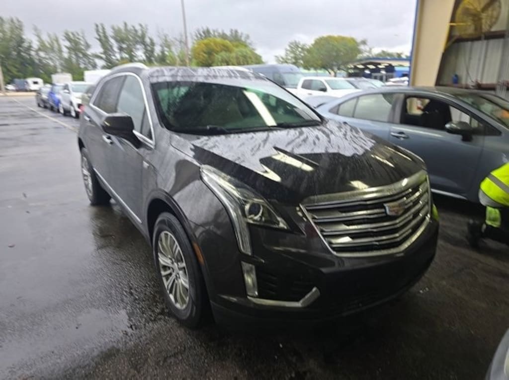 Used 2018 Cadillac XT5 Luxury SUV