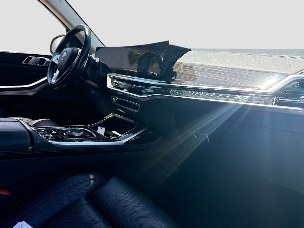 2023 BMW X7 40i - Photo 34