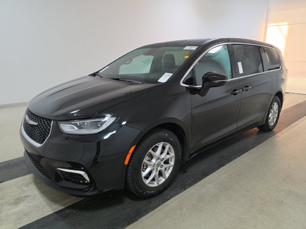 2025 Chrysler Pacifica