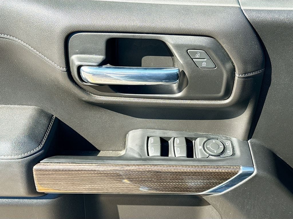 2022 Chevrolet Silverado 1500 Limited RST - Photo 17