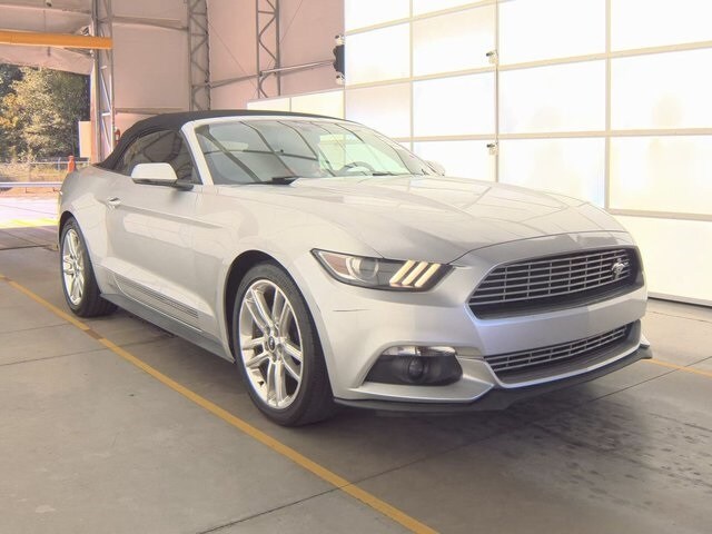 2017 Ford Mustang EcoBoost Premium Convertible photo 3