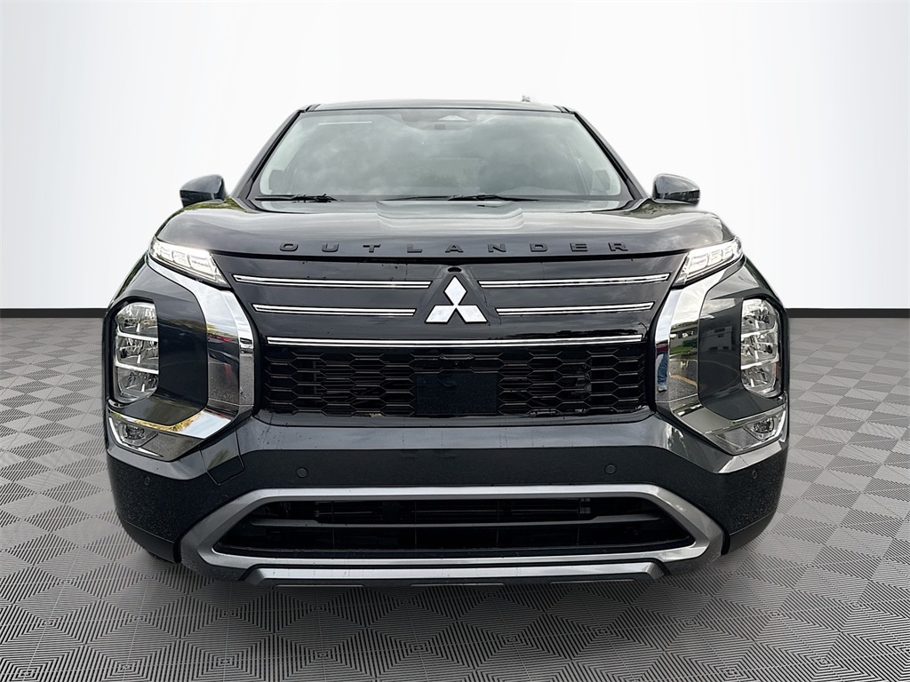 New 2025 Mitsubishi Outlander SE SUV