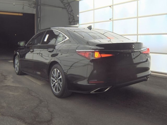 2023 Lexus ES 350 photo 4