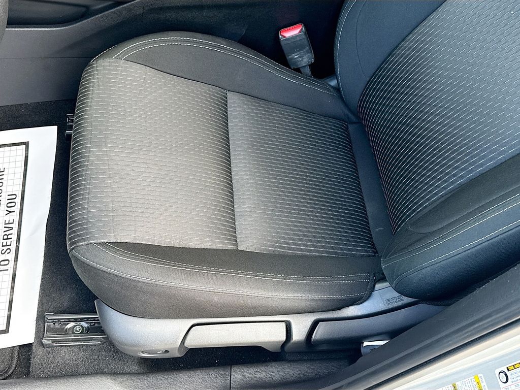 2024 Mitsubishi Outlander ES - Photo 21
